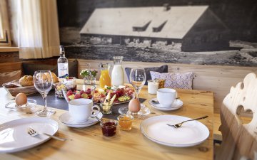Alpglueck Chalets Sennar Fruehstueck