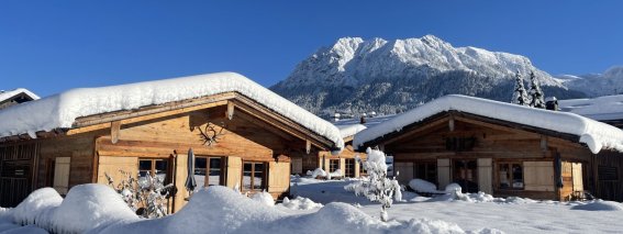 Herrliches Winterwetter im Chaletdorf Alpglück