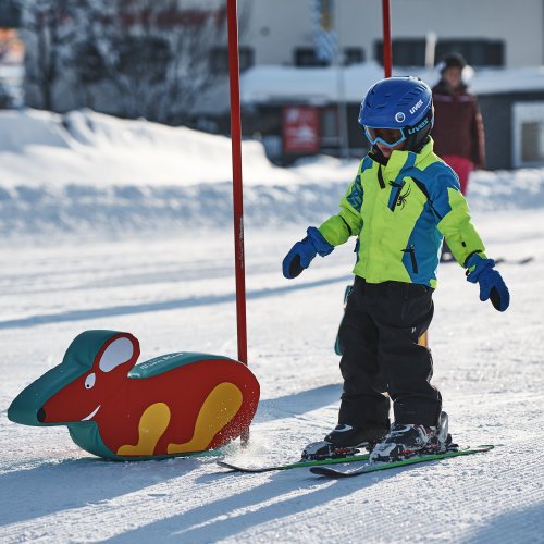 Slalom-Spaß in Söllis Winterwelt