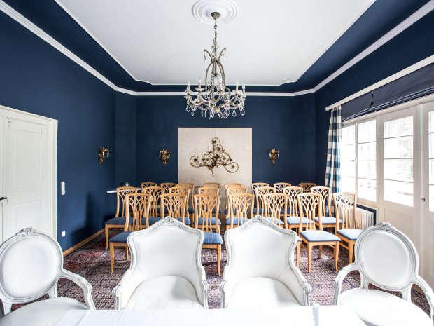 Blauer Salon