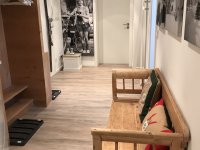 Eingangsbereich und Garderobe