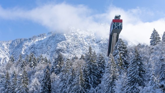 Skiflugschanze Oberstdorf im Winter
