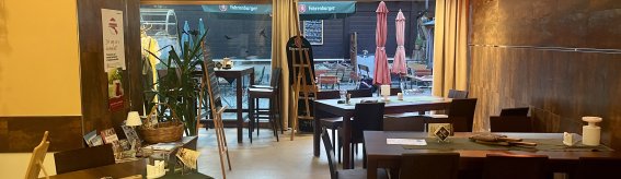 Dorfstube am Hallenbad - Gastraum