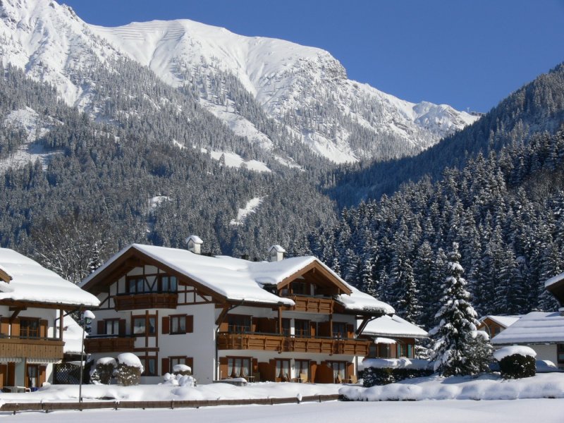Haus Edelraute - direkt an der Langlaufloipe