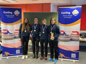 Silber 2 Team Lang-Miriam Haslach-Jule Lang-Maya Stracke-Matilda Pyroth (beide ECO )