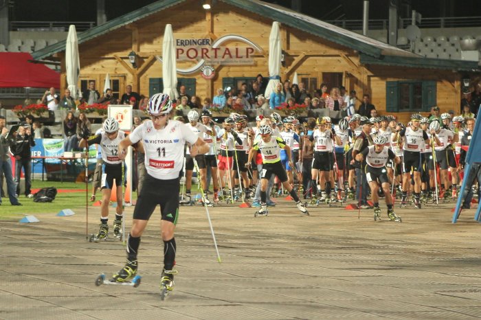 Ab dem Startschuss zählte jede Sekunde Start Rollerskilauf Sommer Grand Prix