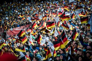 Volles Stadion bei der Vierschanzentournee