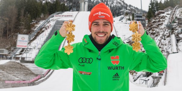 Johannes Rydzek mit seinen mittlerweile sechs Goldmedaillen