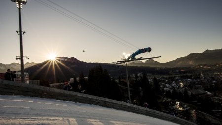 Auftaktspringen der Vierschanzentournee in Oberstdorf