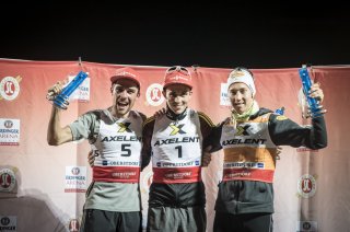 Eric Frenzel gewinnt vor Johannes Rydzek und Mario Seidl