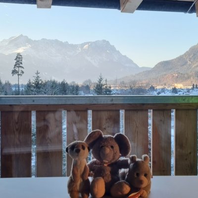 Grüße und guten Rutsch aus Garmisch! Byebye 2025 😜