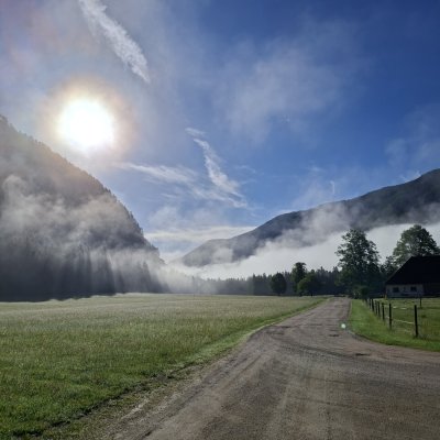 Auf dem Weg zum großen Priel, der Nebel lichtet sich nach der regnerischen Nacht