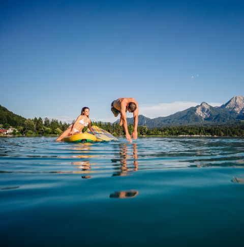 SUP régió Villach Turizmus, Faaker-tó lenyűgöző hegyi tájjal