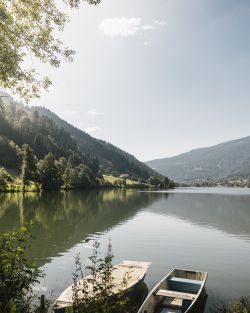 Der Afritzer See im Sommer