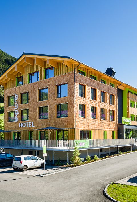 Het Explorer Hotel in Karinthië biedt u de perfecte wandelvakantie in de bergen.