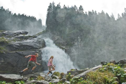 Les chutes de Krimml sont un incontournable pour les jeunes et les moins jeunes.