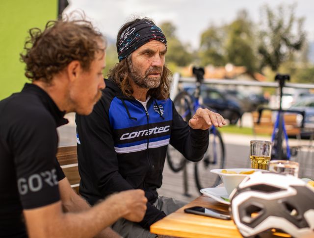 Simon v rozhovoru s Huberbuamem