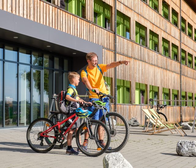 Dokąd powinniśmy się dziś udać? Spędź aktywne wakacje letnie w hotelu Explorer w Nesselwang w Allgäu.