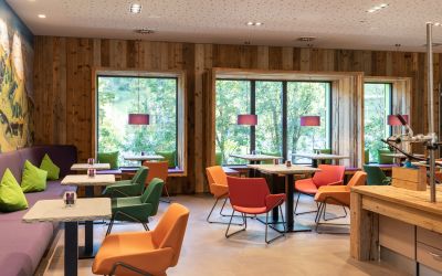 Neues Design der Lounge im Explorer Hotel Bad Kleinkirchheim