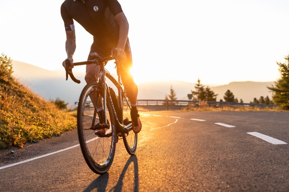 Discover the beautiful mountains of Germany and Austria on your road bike along the Alpine Road. For example, the Nockberge Mountains in Carinthia during your vacation in Bad Kleinkirchheim.