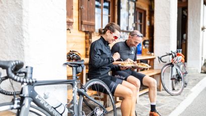 Wenn Du im Sommer-Urlaub in Bad Kleinkirchheim in Kärnten mit dem Rennrad unterwegs bist, ist die perfekte Unterkunft für Dich das Explorer Hotel mit Sport Spa + Sauna und Bike-Waschplatz.