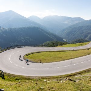 Traumstraßen für Rennradfahrer warten rund um die Explorer Hotels in den Alpen auf Dich!