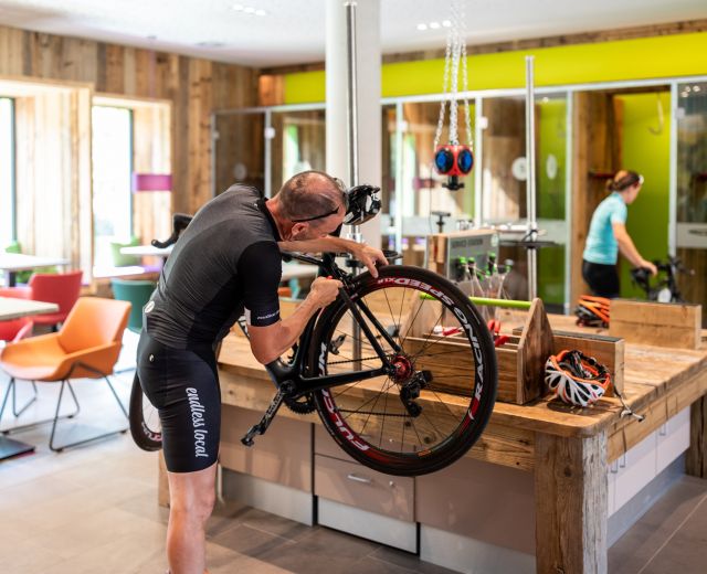 Dark basements are a thing of the past. At the Explorer Hotel, you can tinker with your bike and wax your skis right in the light-filled lounge.