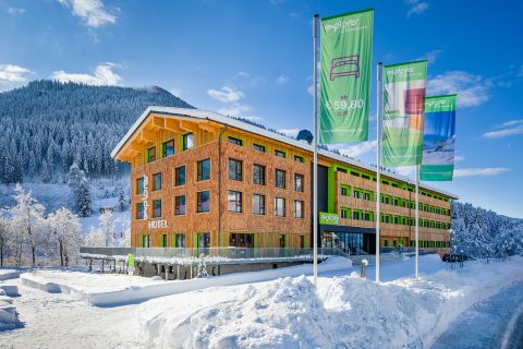 Explorer Hotel Bad Kleinkirchheim im Winter