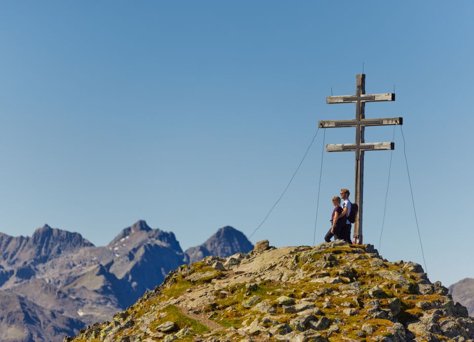 Der Gipfel Wetterkreuz ist sehr beliebt im Hochötz und der Tipp für Deinen Sommerurlaub im Ötztal.