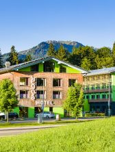 Explorer Hotel Oberstdorf im Sommer