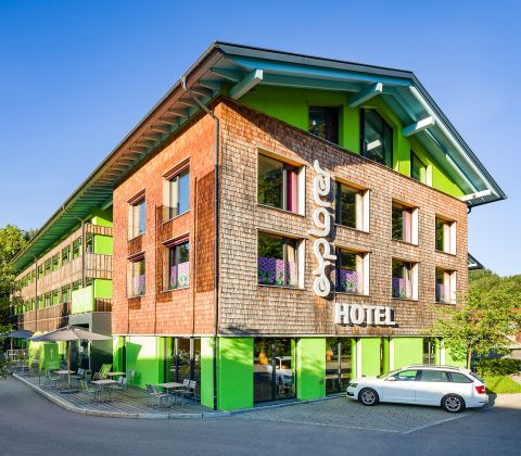 Hotel Explorer w Oberstdorfie jest idealną bazą wypadową do uprawiania wszelkich sportów podczas pieszych wędrówek i letnich wakacji.