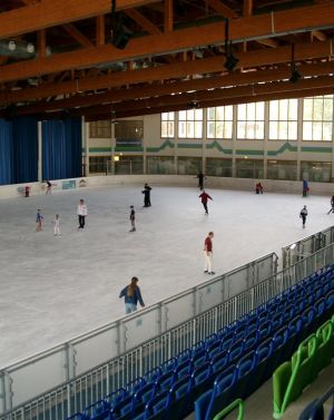 Olympia-Eisportzentrum GaPa innen