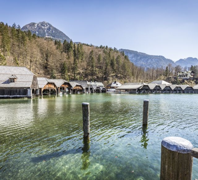 Discover Schönau am Königssee in spring. Just a 10-minute walk from the Hotel Berchtesgaden is the Königssee lake and its boat dock. From here, electric boats regularly depart across the lake to St. Bartholomä.