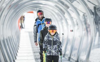 PyhrnPrielHinterstoderSkifahrenFamilieFoerderband OberoesterreichTourismusGmbHMoritzAblinger
