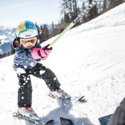 PyhrnPrielWurzeralmSkifahrenKind OberoesterreichTourismusGmbHMoritzAblinger