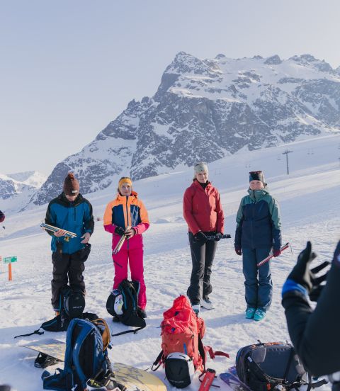 Ski tour on the Schafberg plateau with guide