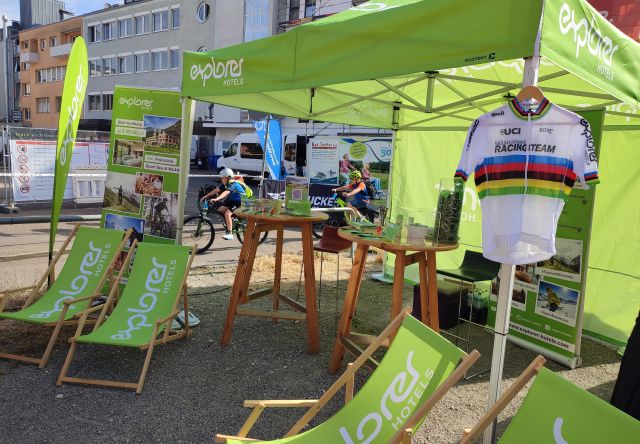 Az Explorer Hotels standja az aaleni MTB Világkupa Expón