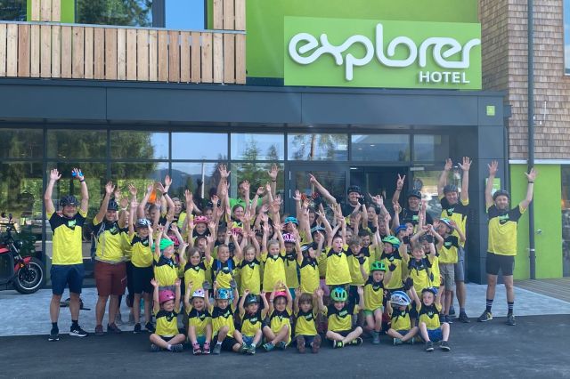 Team Trikots für TSV Farchant Mountainbike durch das Explorer Hotel Garmisch