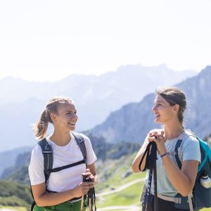 Le téléphérique Alpspitzbahn vous emmène à la station supérieure. De là, vous bénéficiez d'une vue imprenable sur le sommet de l'Alpspitze et pouvez entreprendre une via ferrata ou diverses randonnées.