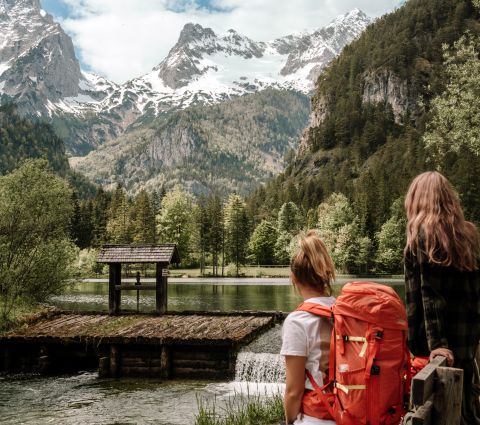 W 2018 roku Schiederweiher został uznany za najpiękniejsze miejsce w Austrii. Koniecznie trzeba go odwiedzić podczas wakacji w Hinterstoder. To wakacyjny hit o każdej porze roku.