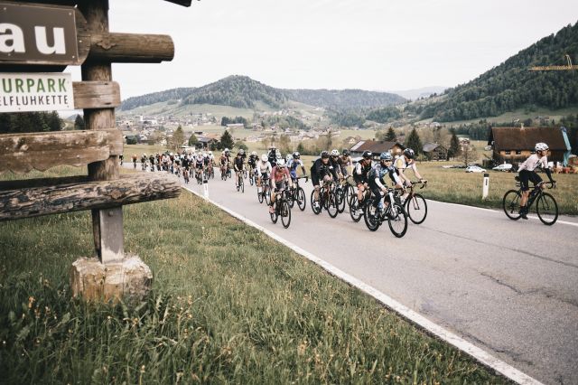 Radfahrer des Radrennen RadRace120