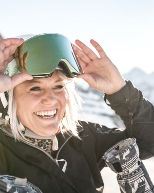 PyhrnPrielWurzeralmSkifahrenFrau OberoesterreichTourismusGmbHMoritzAblinger