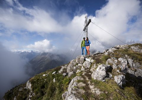 Le groupe Seven Summits Stubai propose des randonnées très appréciées des randonneurs qui aiment se fixer des objectifs. Des parcours faciles aux plus exigeants, il y en a pour tous les goûts : l’essentiel est de découvrir les sommets exceptionnels de la vallée de Stubai.