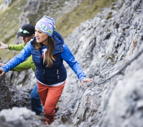The Seven Summits of the Stubai Valley are a great bucket list item for your vacation in Tyrol. Climbing the region's most beautiful and impressive peaks together is an unforgettable experience.