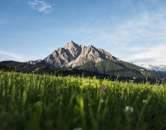 Der Serles wird auch als der Regierende der Seven Summits bezeichnet und ist ein beliebtes Ausflugsziel