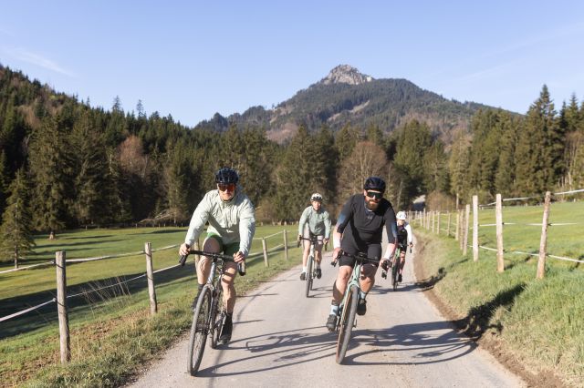 Schöne Gravelbike Touren rund um das Explorer Hotel Neuschwanstein im Allgäu