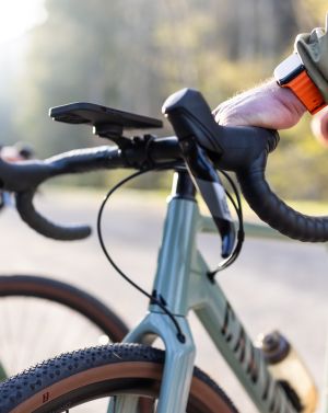 Graveln bedeutet Abenteuer pur: Schotterwege, Straße oder Feldweg mit Deinem Gravelbike hält Dich nichts auf.