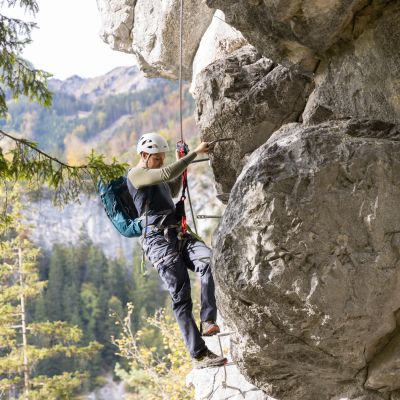 Wandern, klettern, biken. Hinterstoder bietet dir eine vielseitige Beschäftigung für deinen aktiven Urlaub in den Bergen.