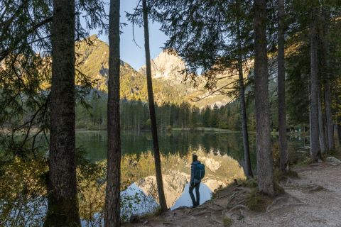 Der Schiederweiher liegt in Oberösterreich im Toten Gebirge und wird als „Perle des Stodertals“ bezeichnet. Ein Ausflug lohnt sich auf jeden Fall.