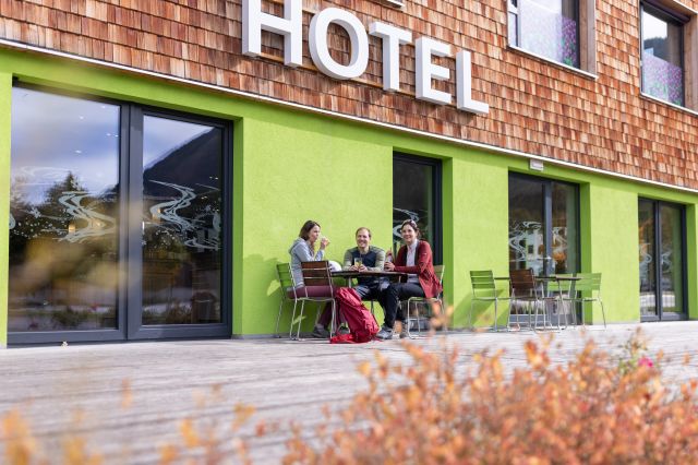 A Hinterstoderben található Explorer Hotel tökéletes kiindulópont az aktív hegyi nyaraláshoz. Számos túra és útvonal vezet közvetlenül Hinterstoderből a tiroli kalandvilágba.